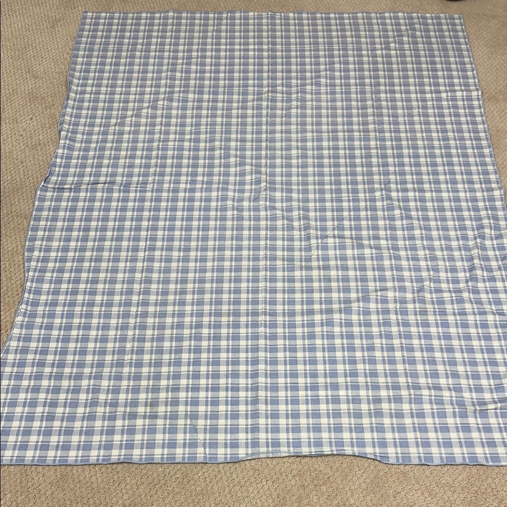 64 x 48 Blue and White cotton Plaid tablecloth